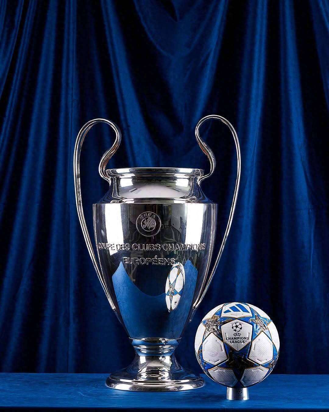 自2012年以来，戴奇是首位欧战开局3场零封的英格兰主教练（戴奇成2012年以来首位在欧战前三场全部零封的英格兰主帅）