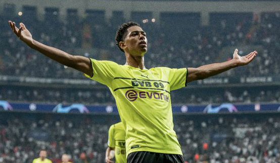 这比赛完美收官，所有人都值得掌声