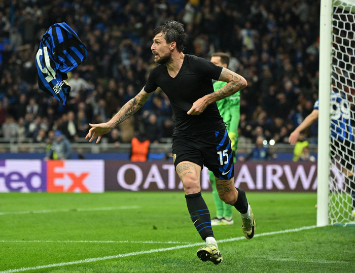 官方：31岁的前法国国脚右后卫杜布瓦退役