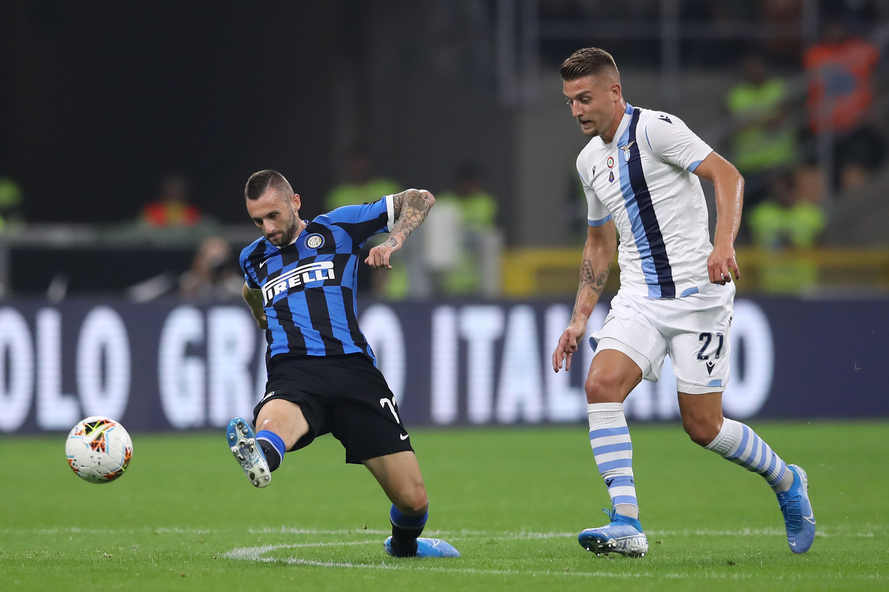 致敬传奇，布伦南-约翰逊进球后用孙兴慜招牌动作进行庆祝